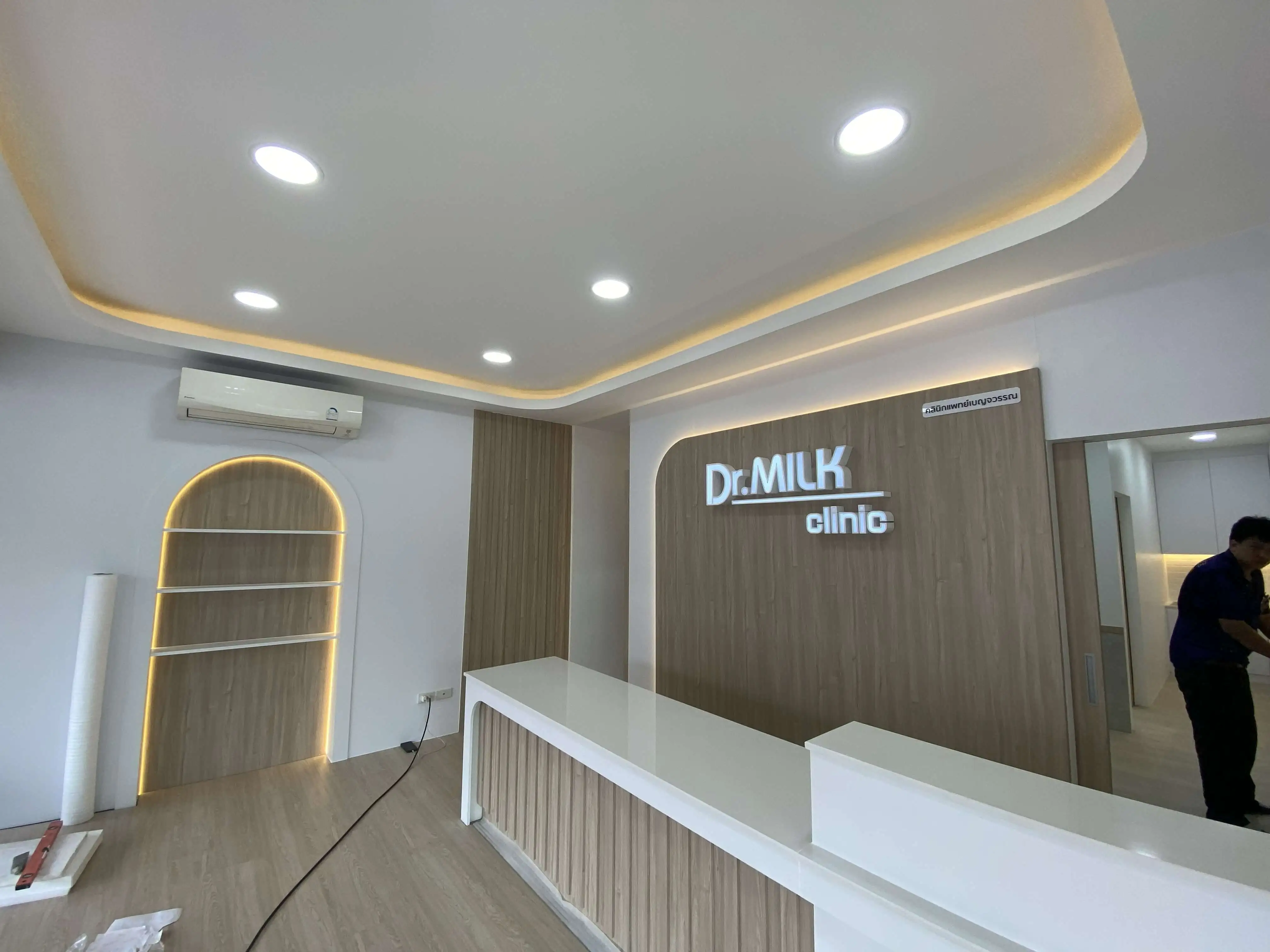 งานตกแต่งภายใน Dr.Milk Clinic